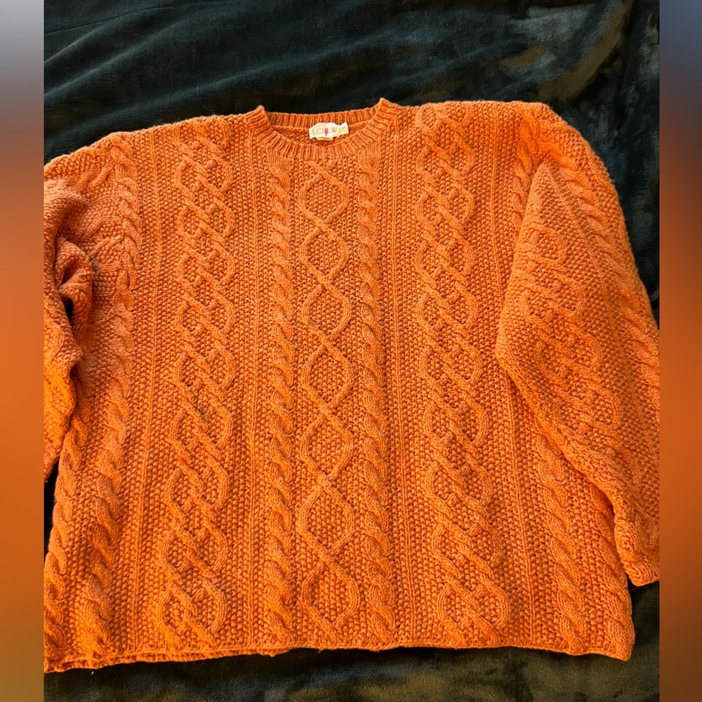 Vintage J CREW Pumpkin Color Cable Knit Sweater..perfect condition..non smoking